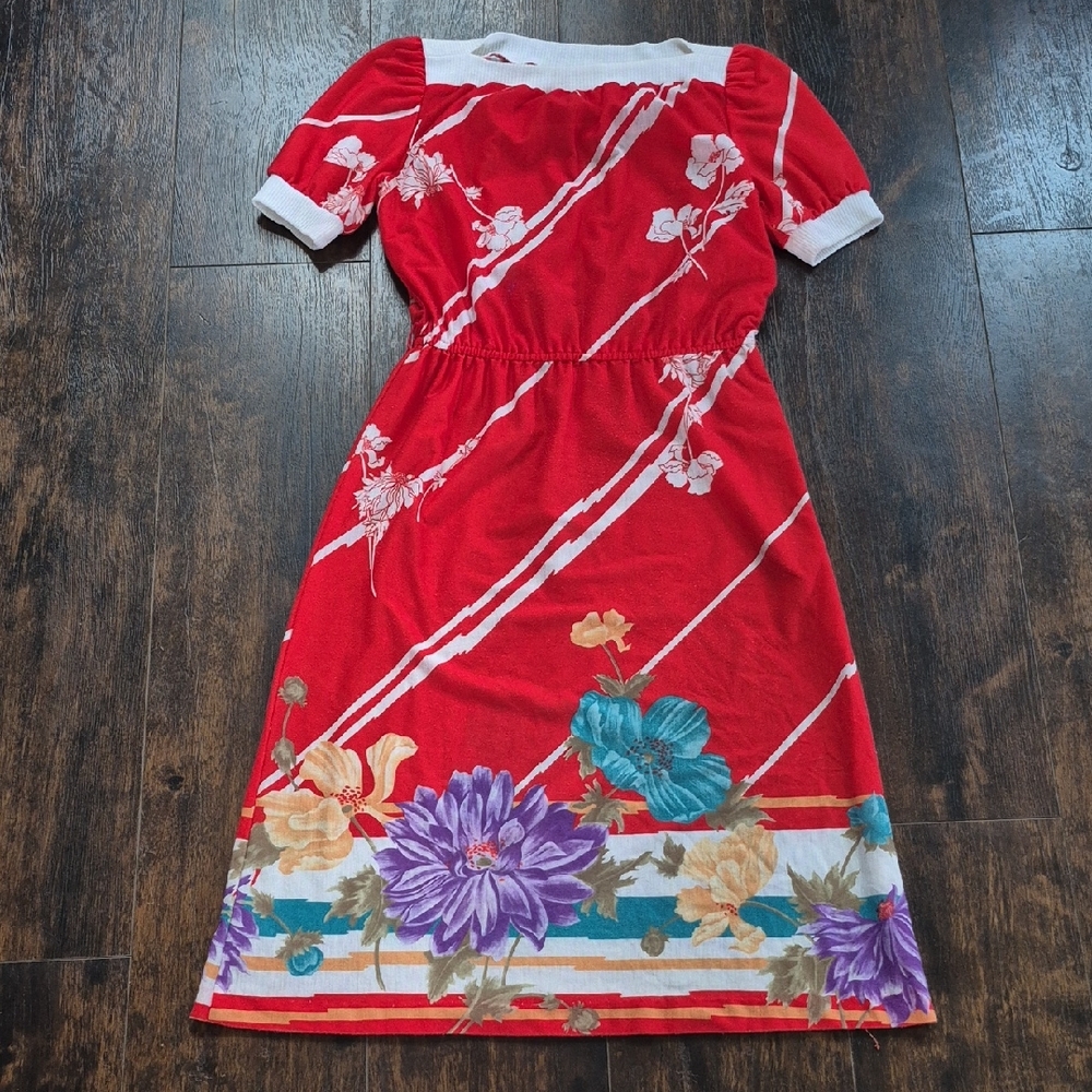 80s Floral Stripe Dress jrs 9 Vintage Red Short Sleeve Boatneck Midi fits S/M